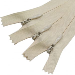 YaHoGa 10pcs 22 Inches Invisible Zippers Conceal Zippers for Sewing, Dress, Garments, Clothes, Pillow, Tailor, Craft (Beige, 22″)