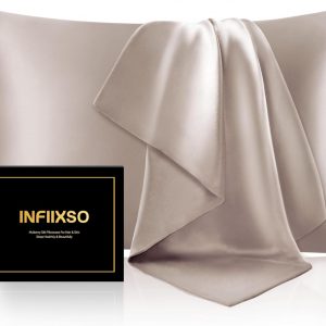 INFIIXSO Silk Pillow Cases 2 Pack Standard Size, Ultra Smooth & Soft Mulberry Silk Pillow Case for Hair and Skin, Breathable Cooling Silk Pillowcase with Hidden Zipper (Caramel, 20×26 Inches)