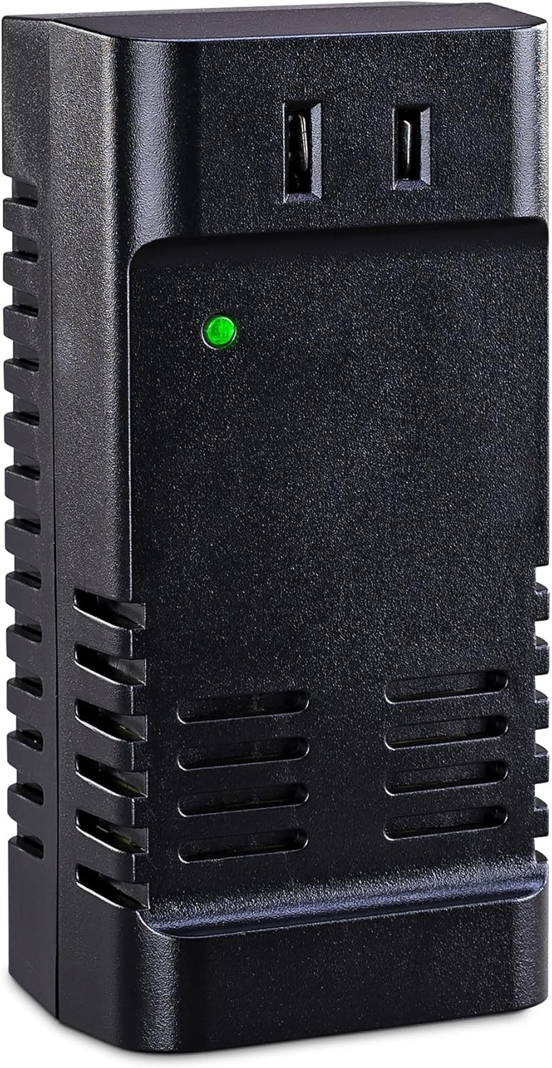 CyberPower TRB1L1 Universal Travel Adapter/Converter, Compact Design - Image 3